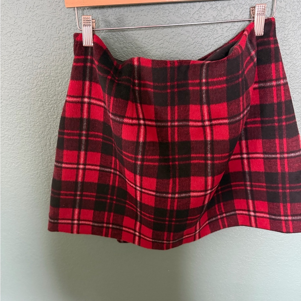 GAP Red and Black Plaid Mini Skirt